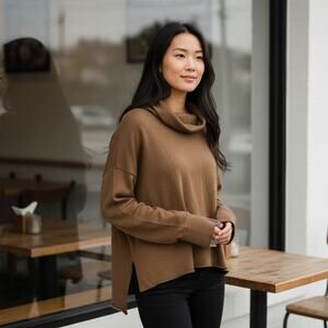 AE American Eagle Brown Waffle Knit Turtleneck Long Sleeve Top Large Oversized